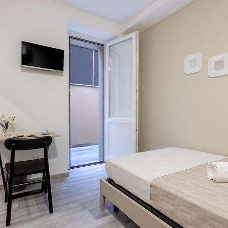 Deledda Home Cagliari Ngoại thất bức ảnh