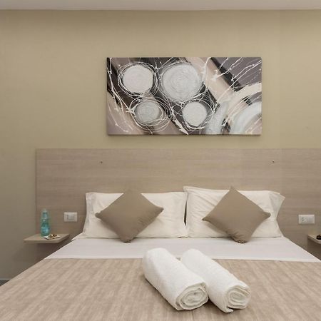 Deledda Home Cagliari Ngoại thất bức ảnh
