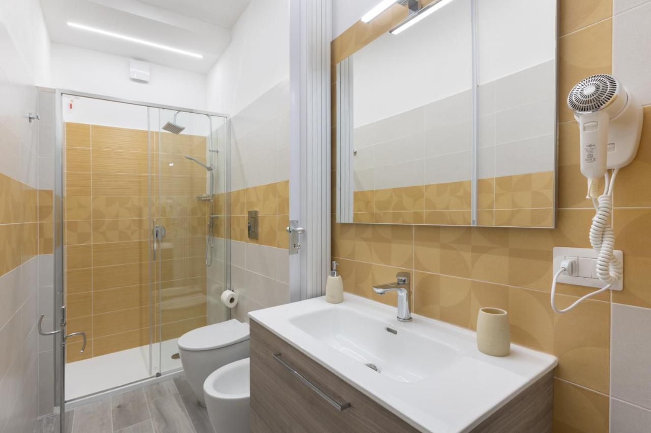 Deledda Home Cagliari Ngoại thất bức ảnh