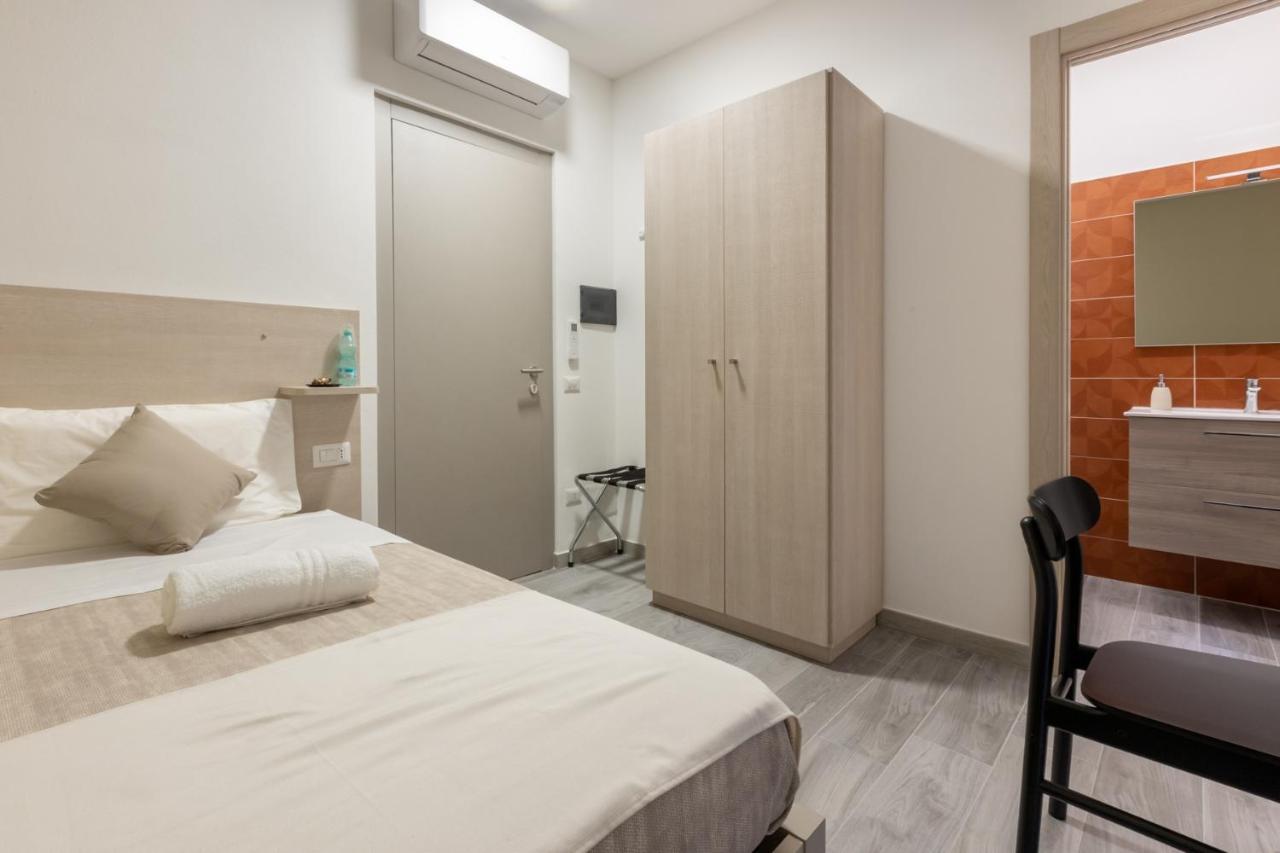 Deledda Home Cagliari Ngoại thất bức ảnh