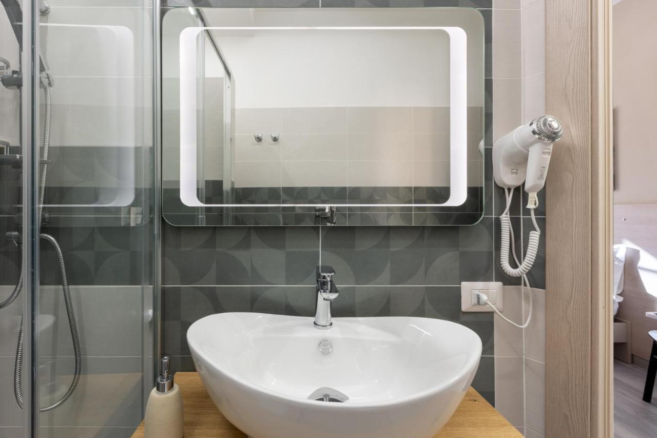 Deledda Home Cagliari Ngoại thất bức ảnh