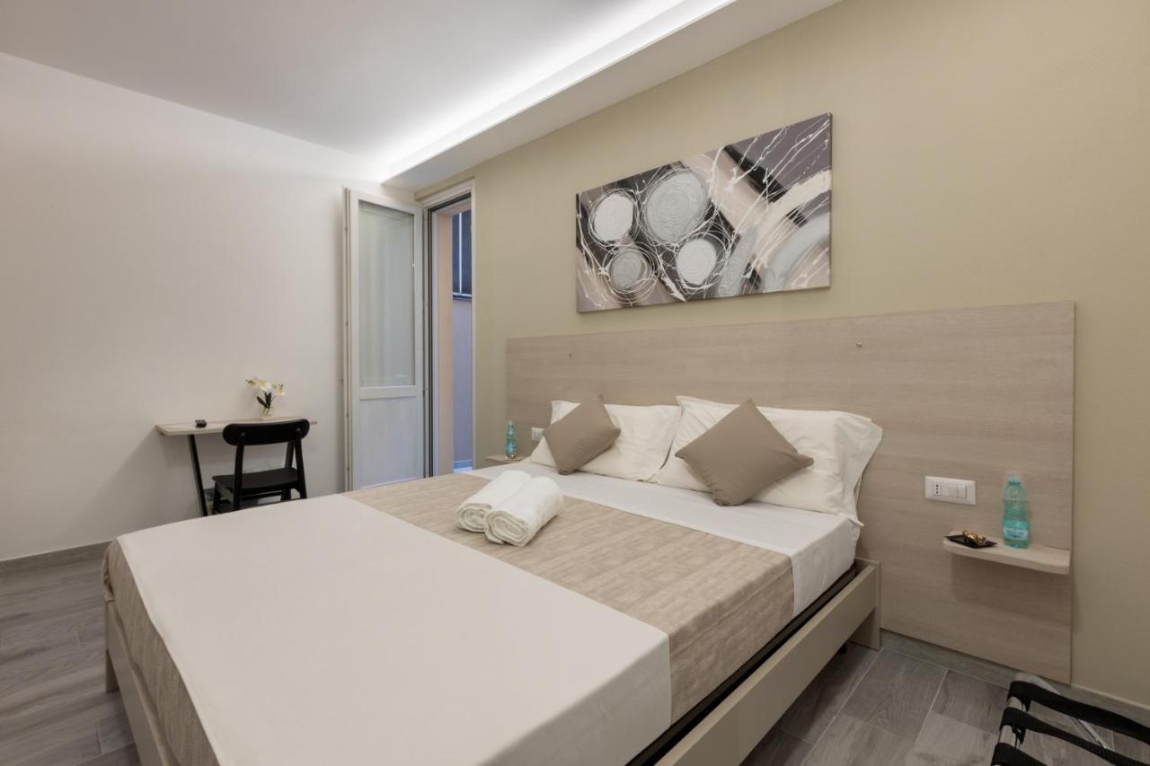 Deledda Home Cagliari Ngoại thất bức ảnh