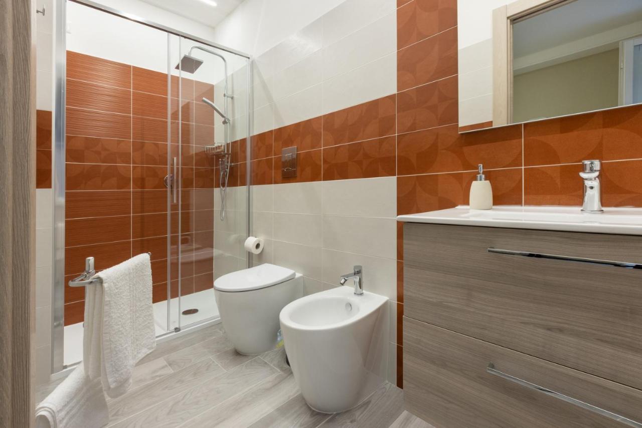 Deledda Home Cagliari Ngoại thất bức ảnh