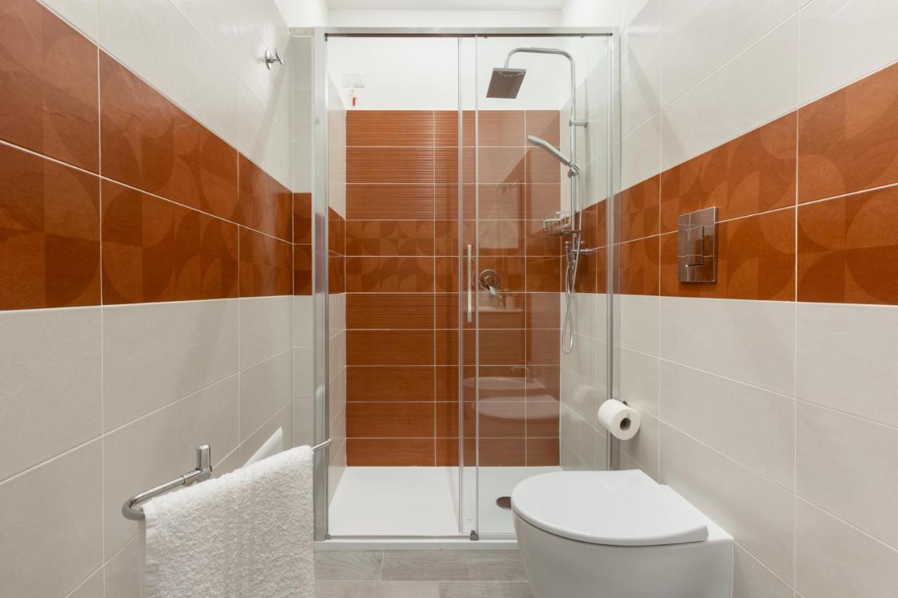 Deledda Home Cagliari Ngoại thất bức ảnh